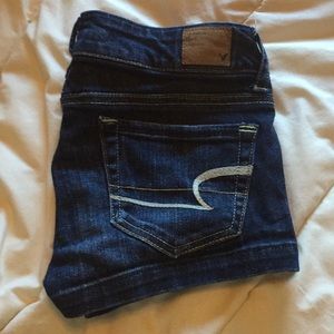 Super cute American eagle shorts